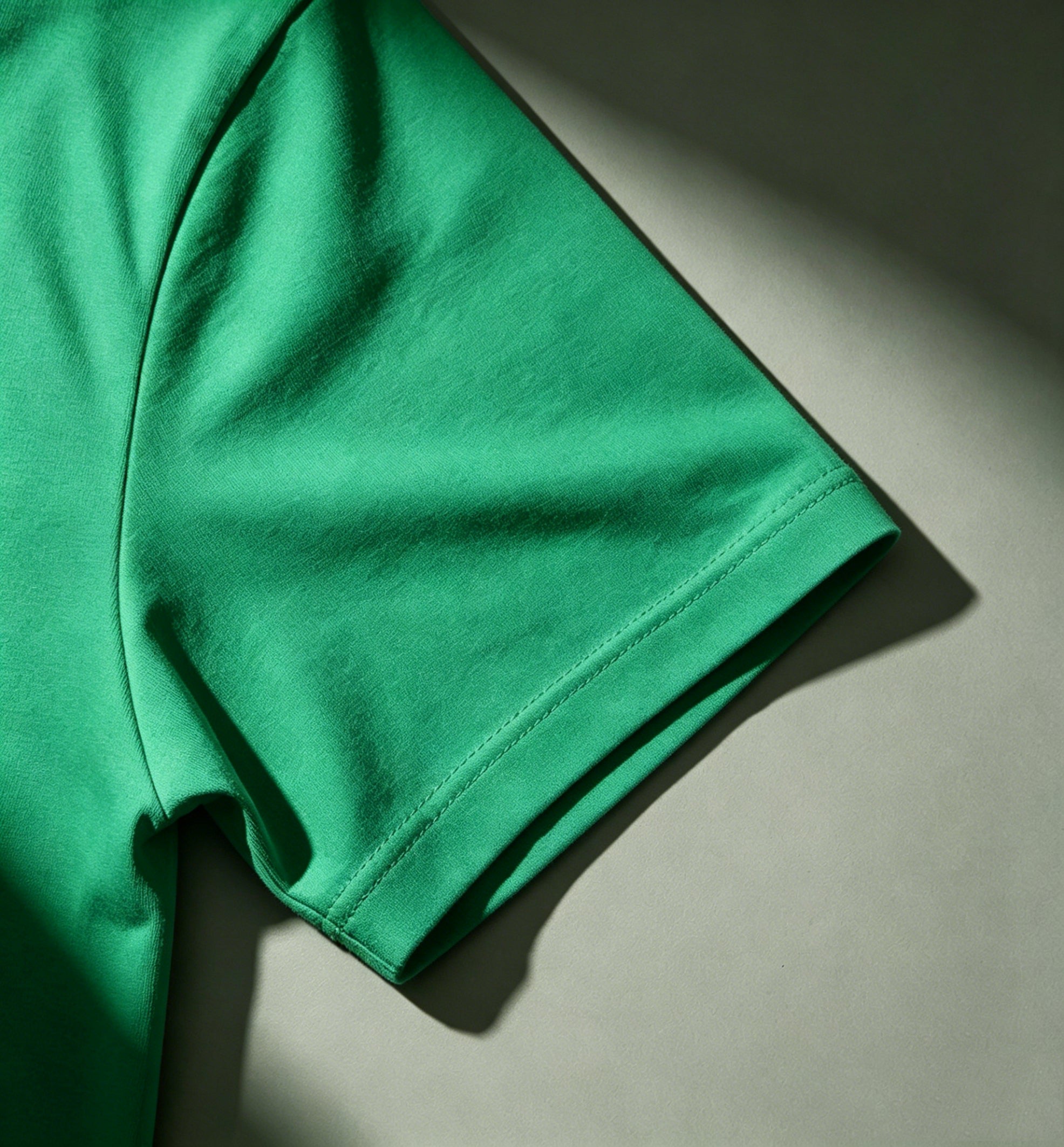 Johmsee Classic Green T-shirt Cheap Jerseys, 100% Pure Cotton Breathable Sweat-Wicking Soft, Comfortable Skin-Friendly Short Sleeve Basic Jerseys for Daily Wear