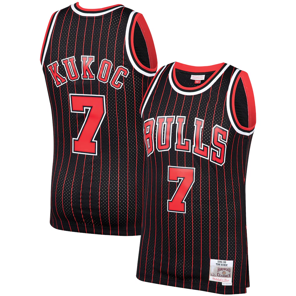 Johmsee C.Bulls #7 Toni Kukoc Mitchell & Ness Black 1995-96 Hardwood Classics Swingman Jerseys