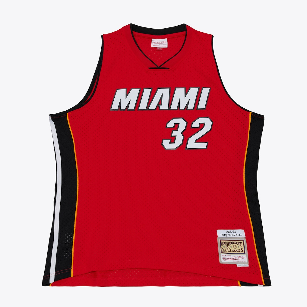 Johmsee M.Heat #32 Shaquille O'Neal Mitchell & Ness Red 2005-2006 Swingman Jerseys